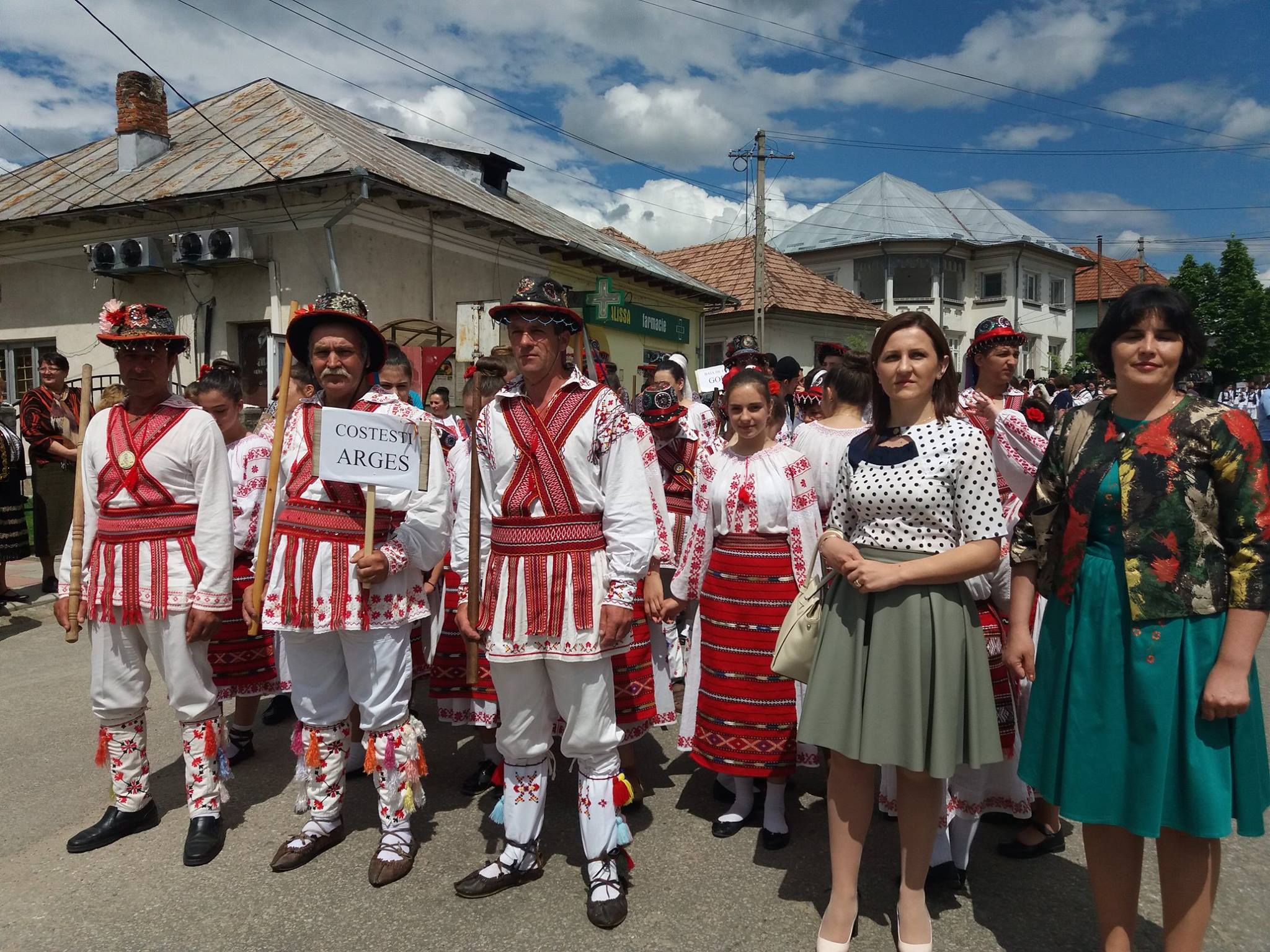 466091299_10225937893382700_612464721449540897_n Tradițiile din Corbi – Moștenire Culturală și Pitoresc Pastoral