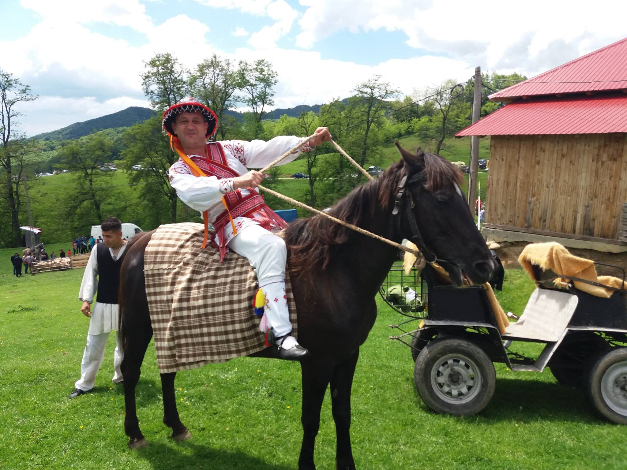 466113319_10225937891502653_873313925991173310_n Tradițiile din Corbi – Moștenire Culturală și Pitoresc Pastoral